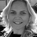 linda-turner-bw linda-turner-bw